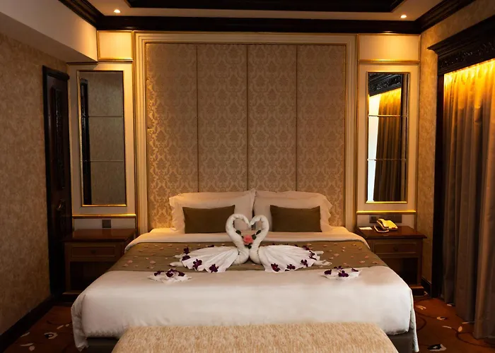 Puteri Wing - Riverside Majestic Hotel